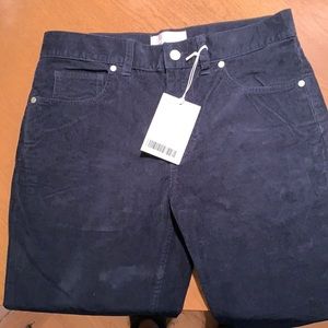 *New w/ Tags* Everlane - 31/30 Men’s Corduroy slim pant - Navy
